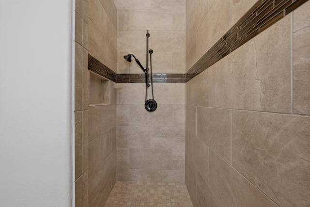 65 San Marino Circle, Rancho Mirage CA: https://media.crmls.org/mediaz/0bb96b37-ee2d-4f9b-9142-7ea5c847391a.jpg