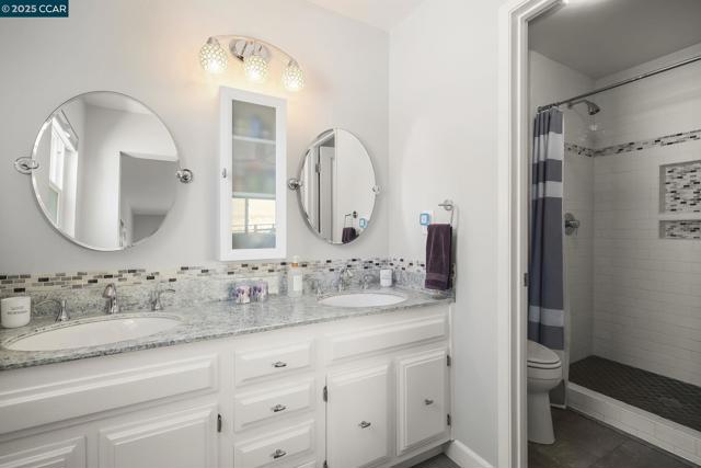 1169 Discovery Way, Concord CA: https://media.crmls.org/mediaz/0bb9b4ad-aad3-4edf-b2e8-ce6924b050af.jpg