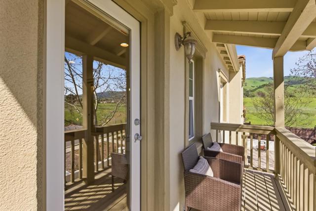 3537 Michelangelo Drive, San Jose CA: https://media.crmls.org/mediaz/0bba773d-0823-43ec-b7f7-c5f5776b9f2f.jpg