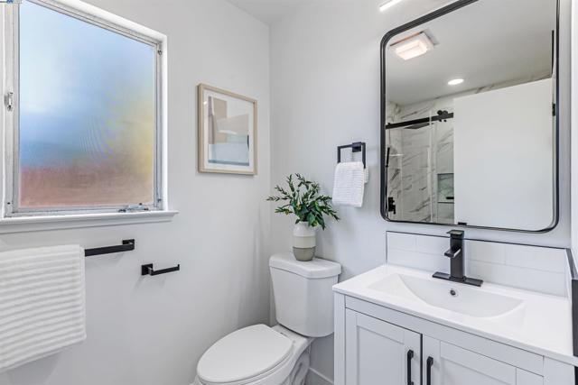 37972 Ballard Dr, Fremont CA: https://media.crmls.org/mediaz/0bbae2c6-e4f3-425c-9334-e0ca4518583a.jpg