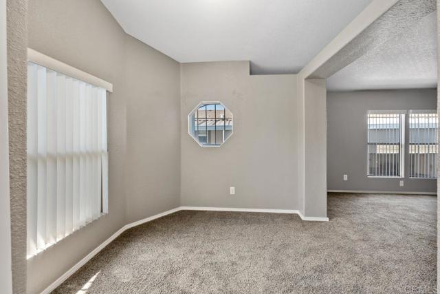 Detail Gallery Image 18 of 43 For 1001 S Hale Ave #5,  Escondido,  CA 92029 - 3 Beds | 2 Baths