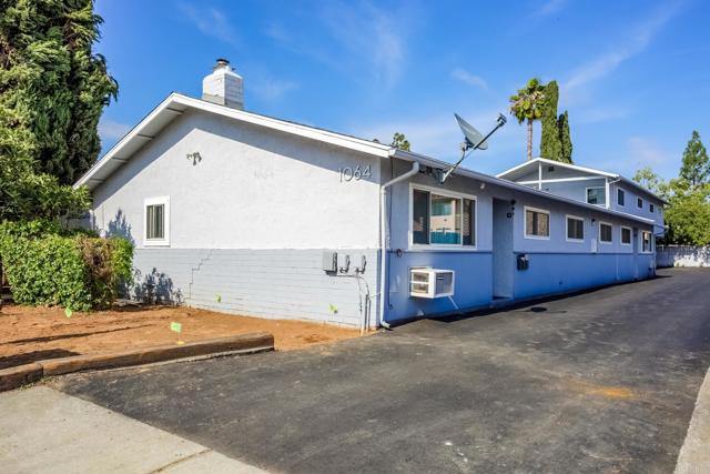 Detail Gallery Image 10 of 10 For 1064 N Escondido Bld #E,  Escondido,  CA 92026 - 3 Beds | 2 Baths