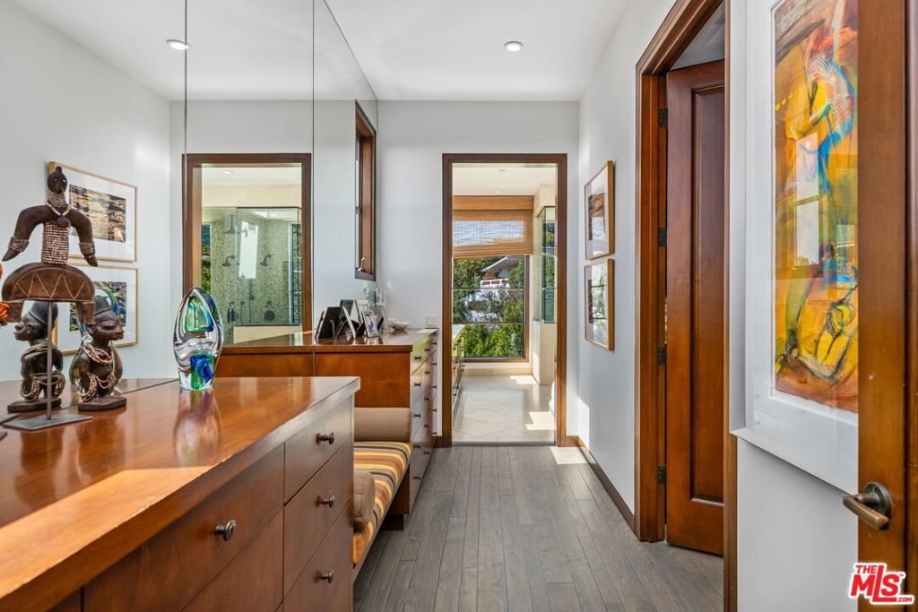 MLS #25625543 image #18