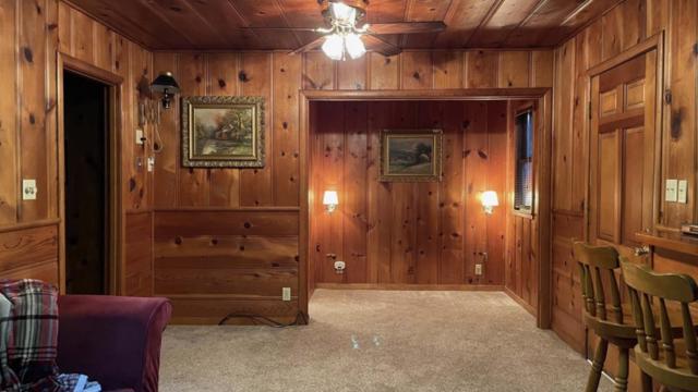 17290 Big Basin Way, Boulder Creek CA: https://media.crmls.org/mediaz/0bbca067-8303-40fa-a0ea-e2fdce653103.jpg