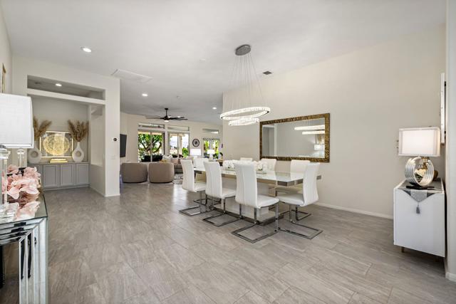 44580 S Heritage Palms Drive, Indio CA: https://media.crmls.org/mediaz/0bbf32bc-c503-4ea5-b914-a84f1aca128c.jpg