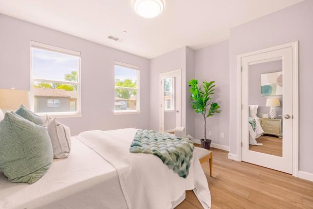 589 Santa Rosalia Terrace, Sunnyvale CA: https://media.crmls.org/mediaz/0bc022aa-b88f-46b1-9fb8-a30965cbe395.jpg