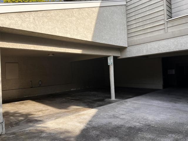 4587 Cove Drive, Carlsbad CA: https://media.crmls.org/mediaz/0bc04a63-2ef3-40e2-a175-2fbf39fa3693.jpg