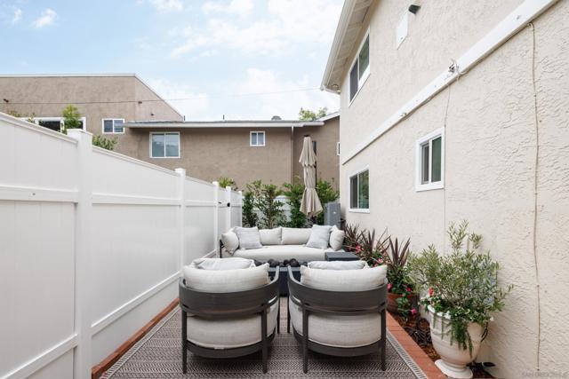 1221 Virginia Way, La Jolla CA: https://media.crmls.org/mediaz/0bc09f48-d082-4c7f-99a9-a1a735250c98.jpg