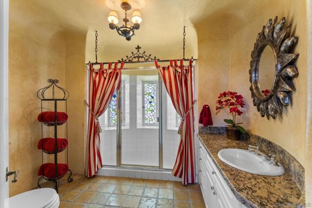 4386 Adams Ave, San Diego CA: https://media.crmls.org/mediaz/0bc0d965-090d-40f8-b01e-fd93bd4a147a.jpg