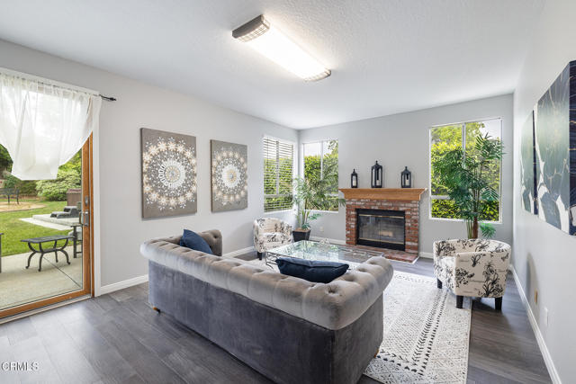 Image 13 of 41 For 12084 London Grove Court