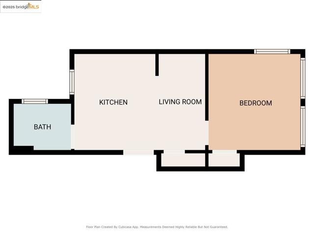 498 25th Street, Oakland CA: https://media.crmls.org/mediaz/0bc1529b-e5cd-43b5-ab90-1270a05a9252.jpg