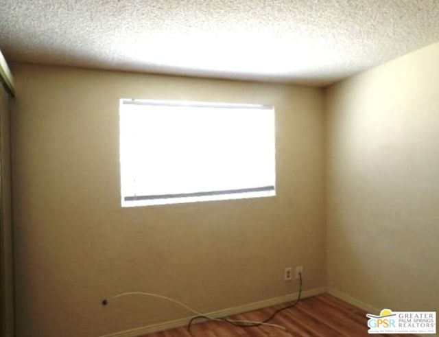 15875 N Crystal Springs Drive, Palm Springs CA: https://media.crmls.org/mediaz/0bc1ebd7-4101-4af6-acf2-001a42322712.jpg