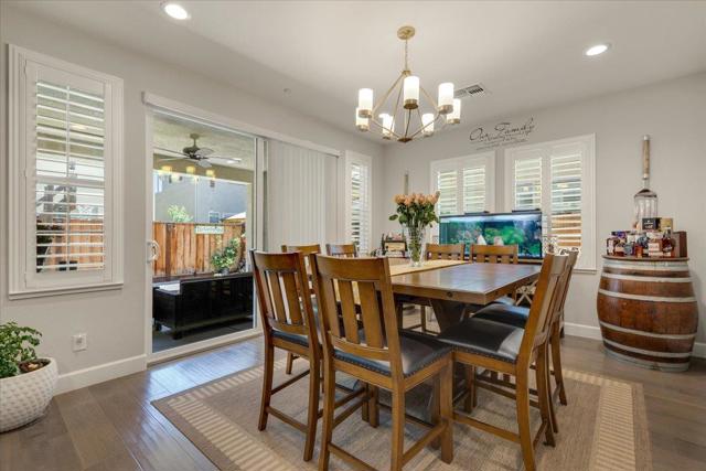 738 Sullivan Way, Gilroy CA: https://media.crmls.org/mediaz/0bc2a062-74ea-4f19-95e5-2a369b592c3b.jpg