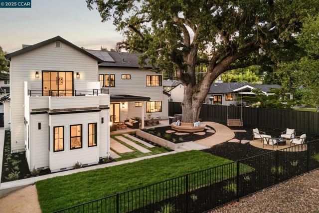 238 Cameo Dr, Danville CA: https://media.crmls.org/mediaz/0bc369eb-3b2e-4869-85d9-7757d8e2fc44.jpg