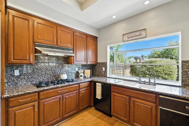 1128 Sterling Gate Drive, San Jose CA: https://media.crmls.org/mediaz/0bc4d87e-d160-43d7-b271-d9c54fee1b1e.jpg