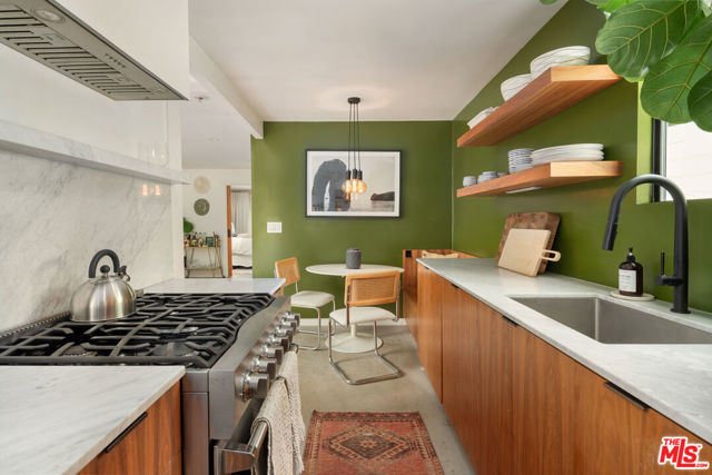 Drew Fenton | 905 N Beverly Glen Boulevard Los Angeles CA | MLS: 7395060 Drew Fenton | 905 N Beverly Glen Boulevard Los Angeles CA | MLS: 7395060