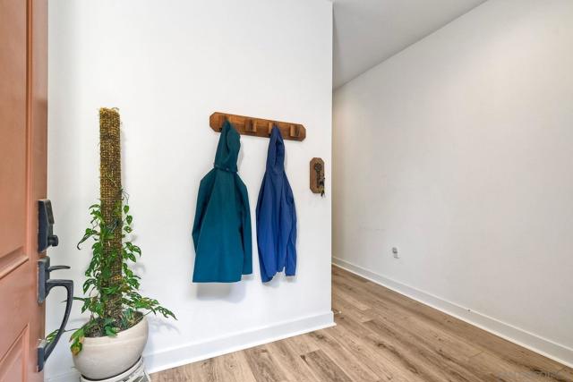 1103 Makena Way, Oceanside CA: https://media.crmls.org/mediaz/0bc5038b-b37c-4312-8131-4382f0eba688.jpg