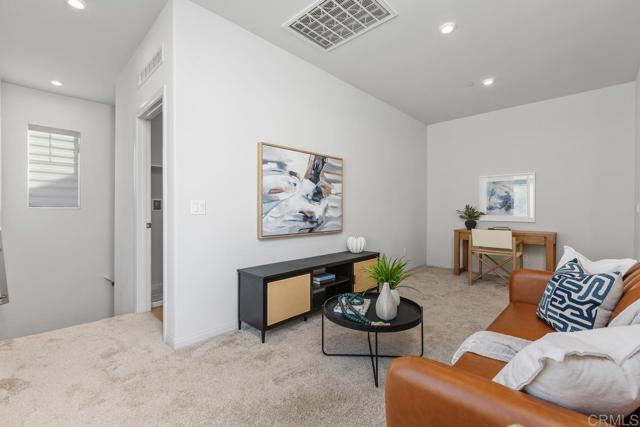 Detail Gallery Image 24 of 40 For 1505 Wingwood Ln, Vista,  CA 92083 - 3 Beds | 2/1 Baths