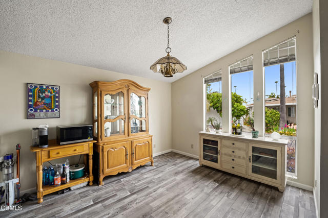 Detail Gallery Image 8 of 27 For 1215 Anchors Way Dr #68,  Ventura,  CA 93001 - 2 Beds | 2 Baths