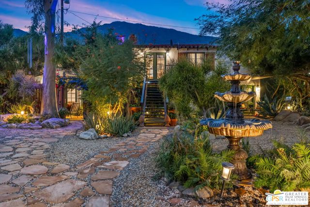 Details for 575 Calle Ajo 2, Palm Springs, CA 92264