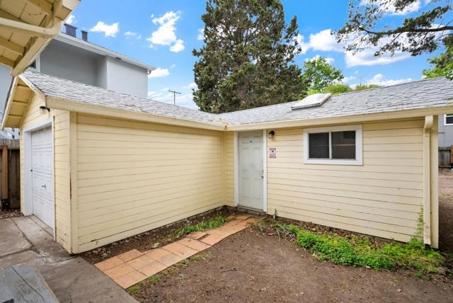 30 Clinton Street, Redwood City CA: https://media.crmls.org/mediaz/0bc76859-04a3-47b4-9de1-ed19c96ece85.jpg