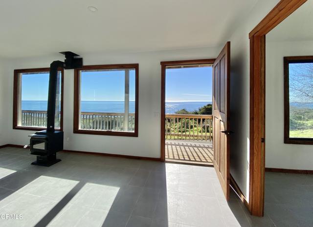 Detail Gallery Image 6 of 40 For 41301 Seascape Dr, Westport,  CA 95488 - 2 Beds | 2/1 Baths