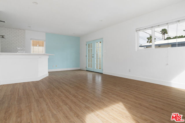Image 9 of 14 For 68080 Risueno Road