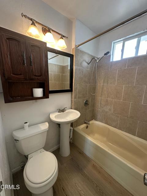 Detail Gallery Image 8 of 12 For 253 Leighton Dr, Ventura,  CA 93001 - 2 Beds | 1 Baths