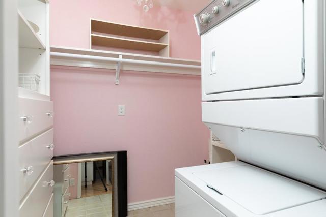 143 Moran Way, Santa Cruz CA: https://media.crmls.org/mediaz/0bc9f80a-e581-400d-a31d-9a0efe595e87.jpg