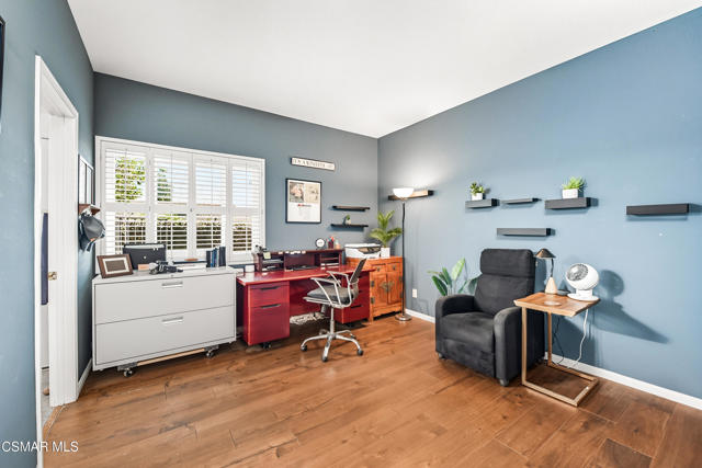 3128 Casino Drive, Thousand Oaks CA: https://media.crmls.org/mediaz/0bca698e-a76f-43d5-bcb0-9123e39dda23.jpg