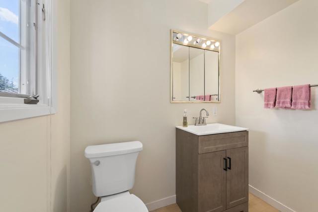 770 Mora Drive, Los Altos CA: https://media.crmls.org/mediaz/0bca7ab1-b5d0-4d73-945c-94b3d78b0335.jpg