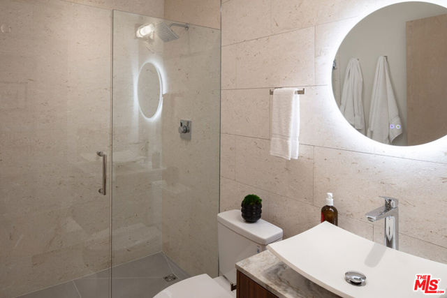 10572 Putney Road, Los Angeles CA: https://media.crmls.org/mediaz/0bcb83de-91a2-40f6-a911-fd17018ddd6c.jpg