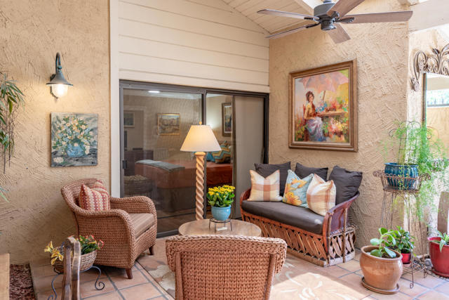 46510 Arapahoe Drive, Indian Wells CA: https://media.crmls.org/mediaz/0bcc630d-9ba5-4da3-a523-947d82cbd6a7.jpg