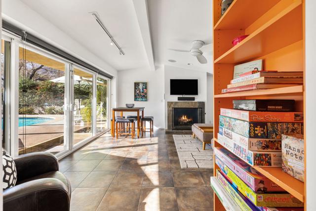 1223 E San Lorenzo Road, Palm Springs CA: https://media.crmls.org/mediaz/0bcca35b-5139-44ba-8cb5-a87ddbd98f54.jpg