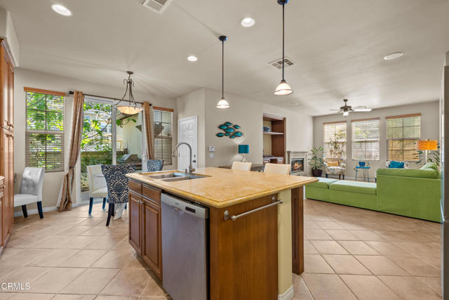 Detail Gallery Image 11 of 54 For 510 Sanddollar Ln, Port Hueneme,  CA 93041 - 3 Beds | 3/1 Baths