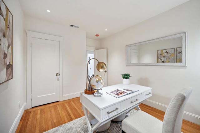 929 Darien Way, San Francisco CA: https://media.crmls.org/mediaz/0bcd2aa1-b421-419d-bfc3-8bbae7ebc571.jpg