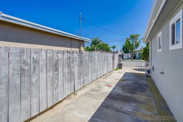 5068 Baxter, San Diego CA: https://media.crmls.org/mediaz/0bcdf639-919f-4537-a803-fe9ce7cbd1f5.jpg