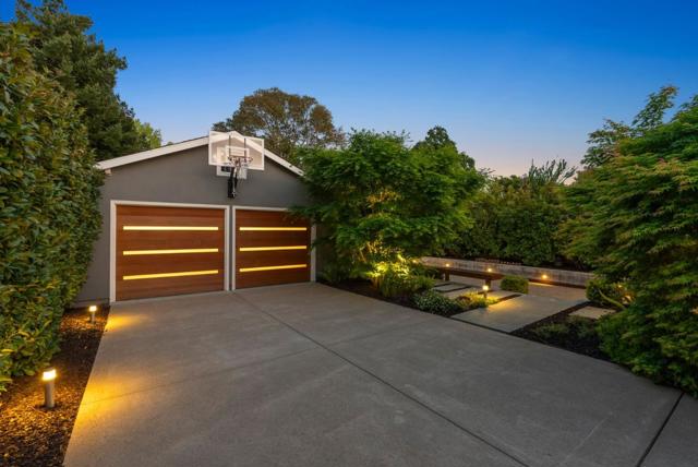 113 Wildwood Avenue, San Carlos CA: https://media.crmls.org/mediaz/0bcf9bff-4f81-421e-862e-3e3f748745d1.jpg