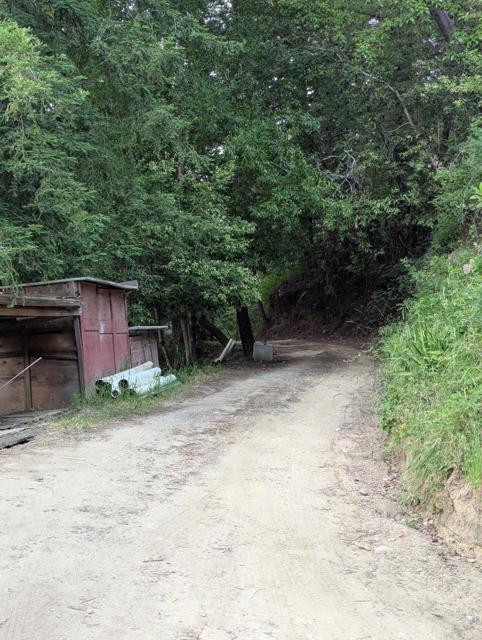 2950 Bear Canyon Road, Los Gatos CA: https://media.crmls.org/mediaz/0bcf9d1f-3bc7-48a3-b037-935dab2d35fd.jpg
