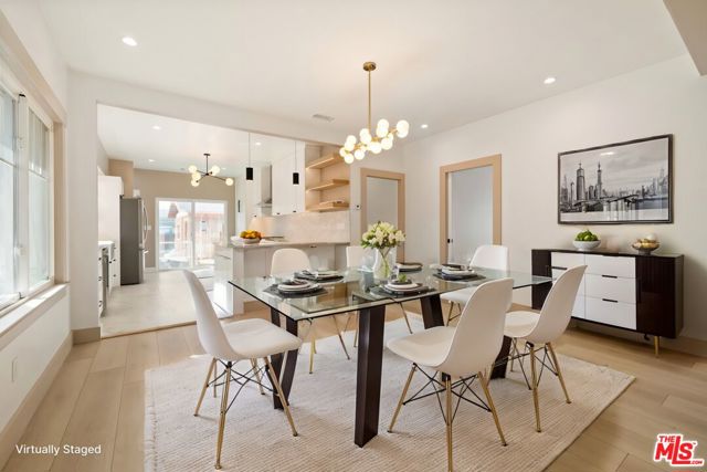 1558 W 47th Street, Los Angeles CA: https://media.crmls.org/mediaz/0bd1346b-0e8d-4698-befd-064f274b2af7.jpg