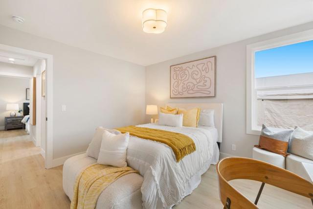 840 8th Avenue, Redwood City CA: https://media.crmls.org/mediaz/0bd29111-1312-4028-9398-61fca380e874.jpg