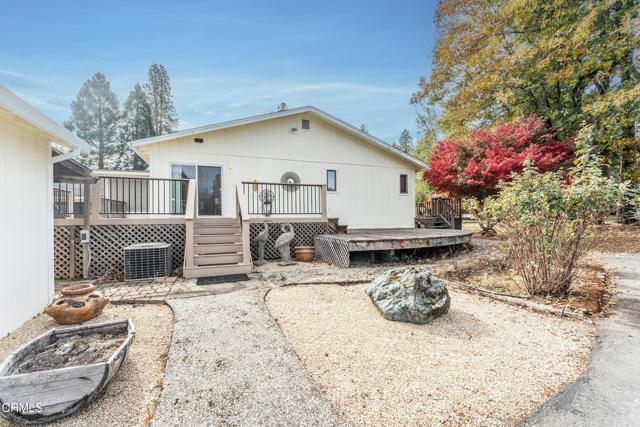 Detail Gallery Image 16 of 26 For 1840 Branscomb Road Rd, Laytonville,  CA 95454 - 3 Beds | 2 Baths