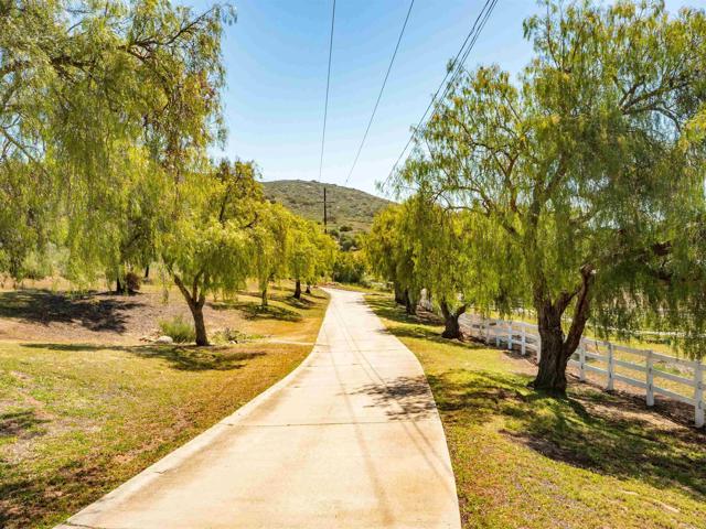 Detail Gallery Image 7 of 42 For 18405 Rangeland Rd, Ramona,  CA 92065 - – Beds | – Baths