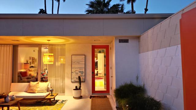 371 Desert Lakes Drive, Palm Springs, CA 92264