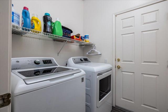 Image 18 of 40 For 78756 Golden Reed Drive
