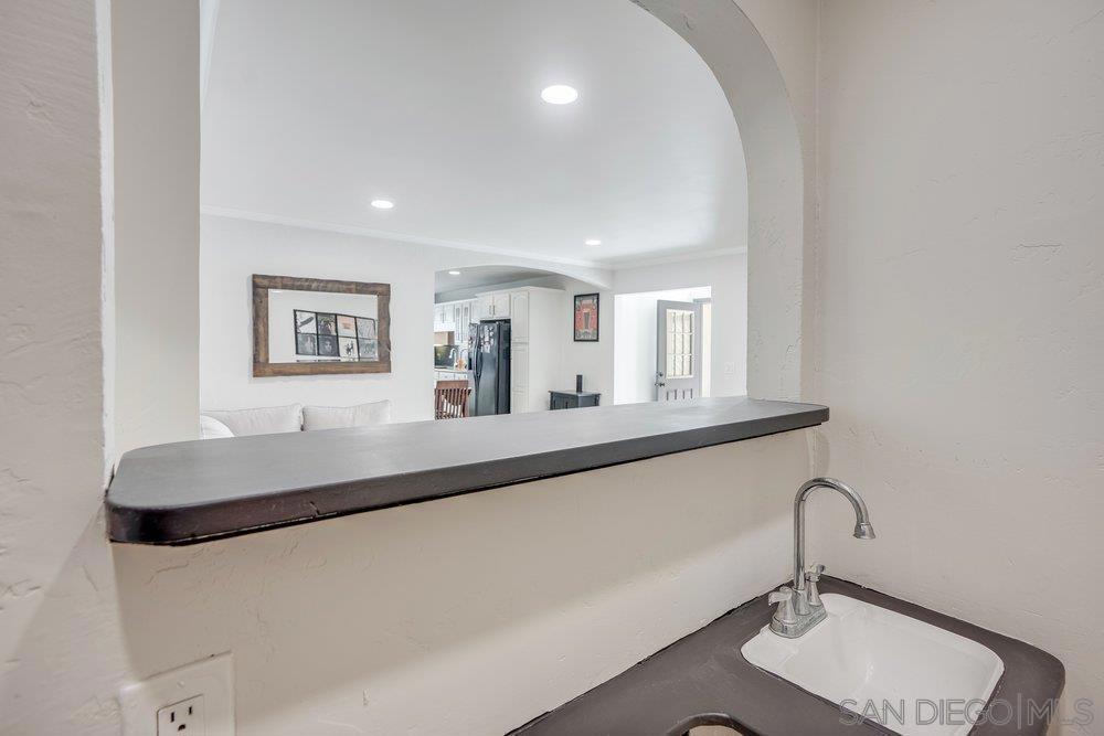711 Island Ct - photo 19