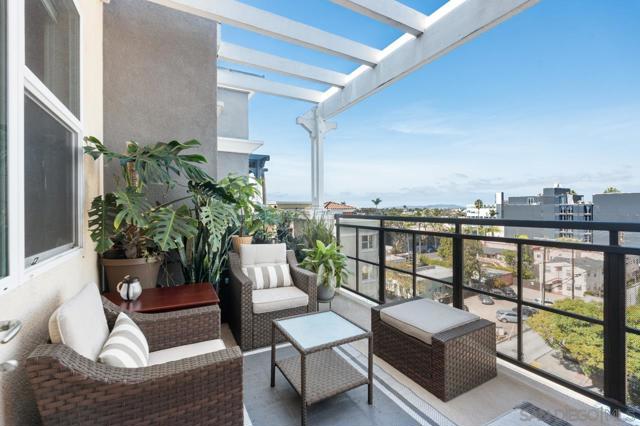 3650 5Th Ave, San Diego CA: https://media.crmls.org/mediaz/0bd5185c-edf7-4b79-850a-faf30ac2f4db.jpg