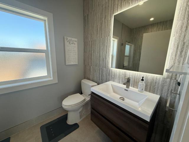 37000 Poplar Avenue, Newark CA: https://media.crmls.org/mediaz/0bd5783a-e5fe-4c9a-a42c-be9b615fbfe7.jpg