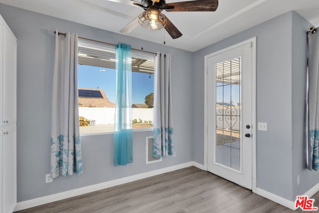 13292 Via Del Lago, Victorville CA: https://media.crmls.org/mediaz/0bd6f034-d653-4091-b5a4-acd4a39cd1de.jpg