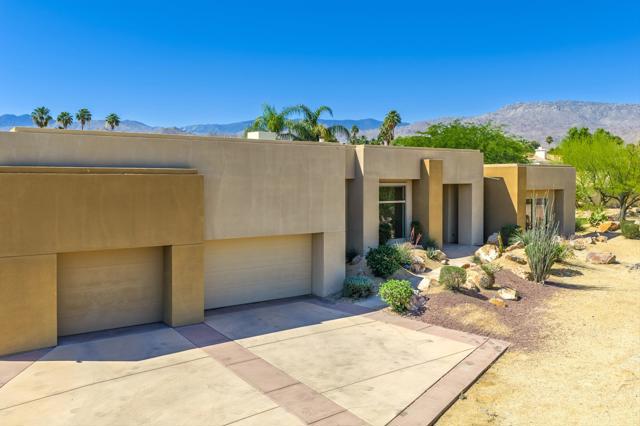 47200 Desert Lily Drive, Palm Desert, CA 92260